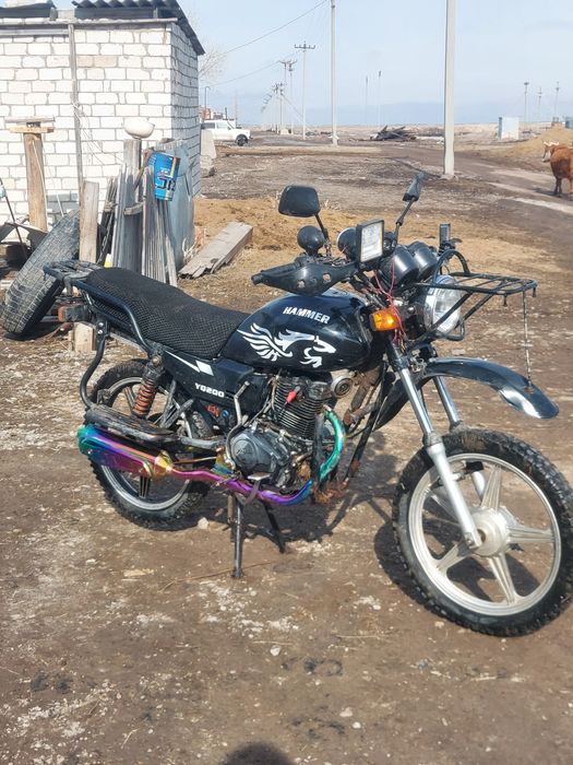Продам мотоцикл 200кубов Yaqi