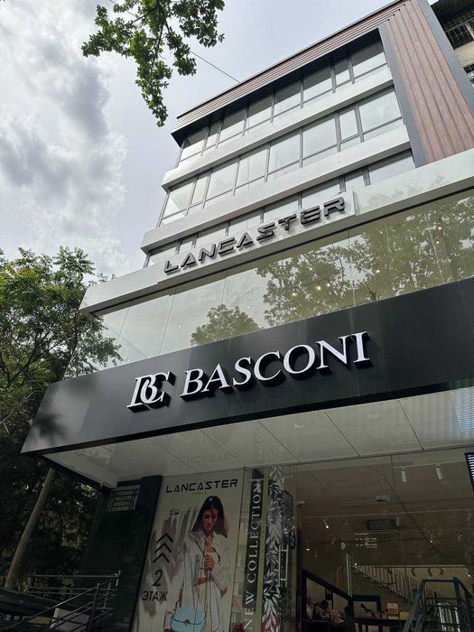 Сдается офис 155 кв.м Центр Ц 1 ул.С.Азимова Посольство Франции