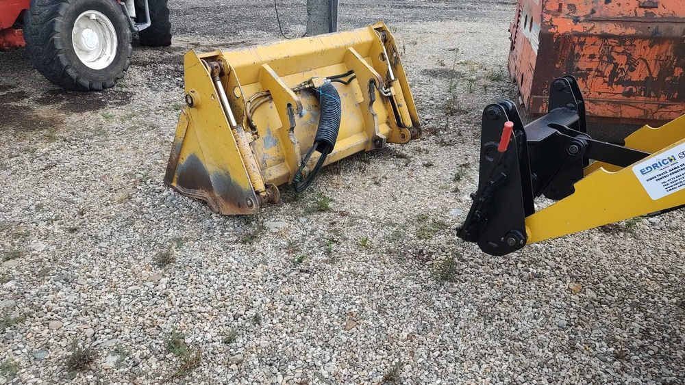 Buldoexcavator  IMECA,greutate 4 tone