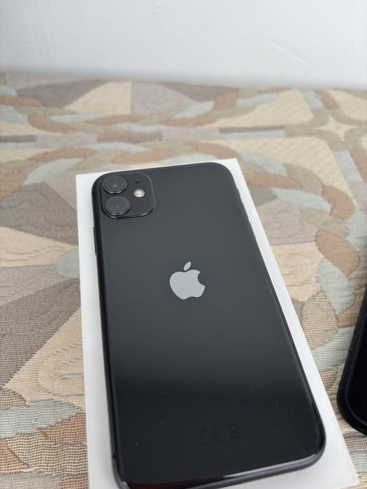 iphone 11 продаю