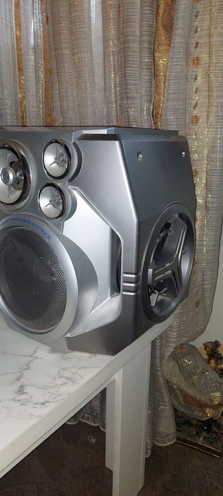 Продам музыкальный центр