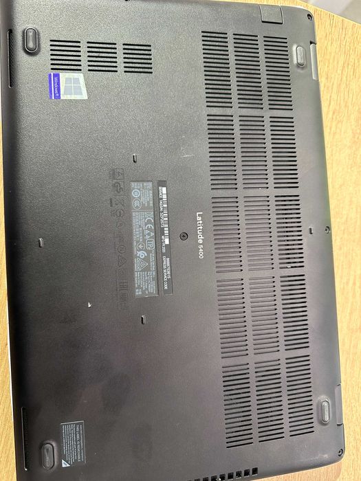 Dell Latitude 5400, 14" FHD, Intel Core i5-8265U
