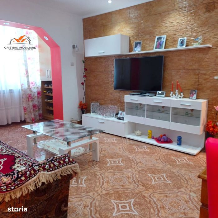 Apartament 2 camere etaj 3, finisat, mobilat, utilat, Blaj! — fotografia 1