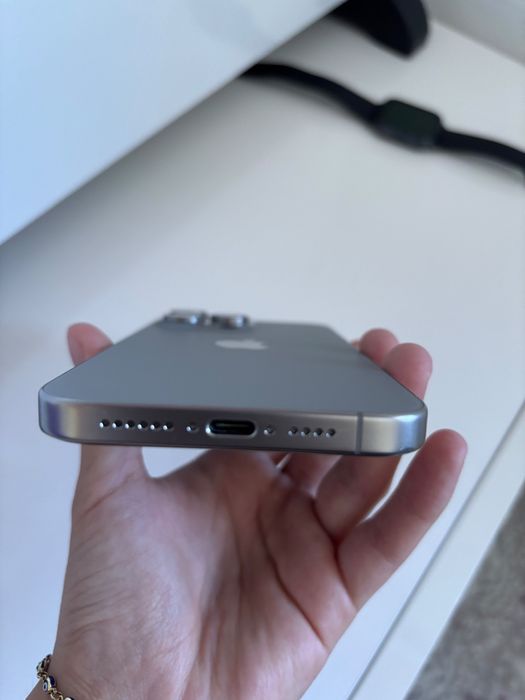 Iphone 15 pro max -256GB-Natural titanium