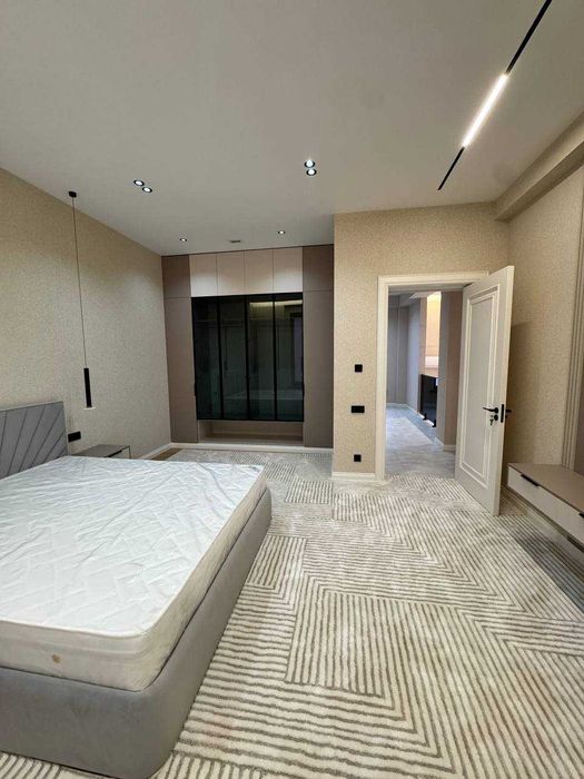 Продаётся новый Евро дом в одном из самых престижных районов города!