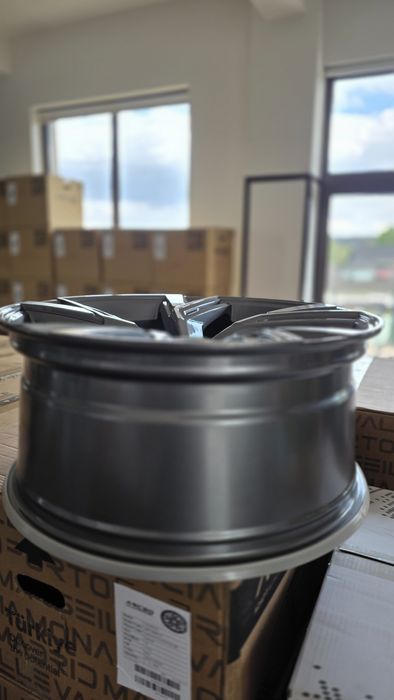 Jante Noi R19 MODEL RS5 pentru Audi A3 A4 A5 A6 A7 A8 Q5 Q7