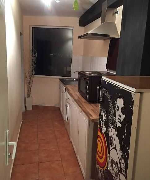 Дава се под наем Едностаен апартамент в Бургас, Меден рудник - зона А - 38 кв.м за 120 € - Снимка #1