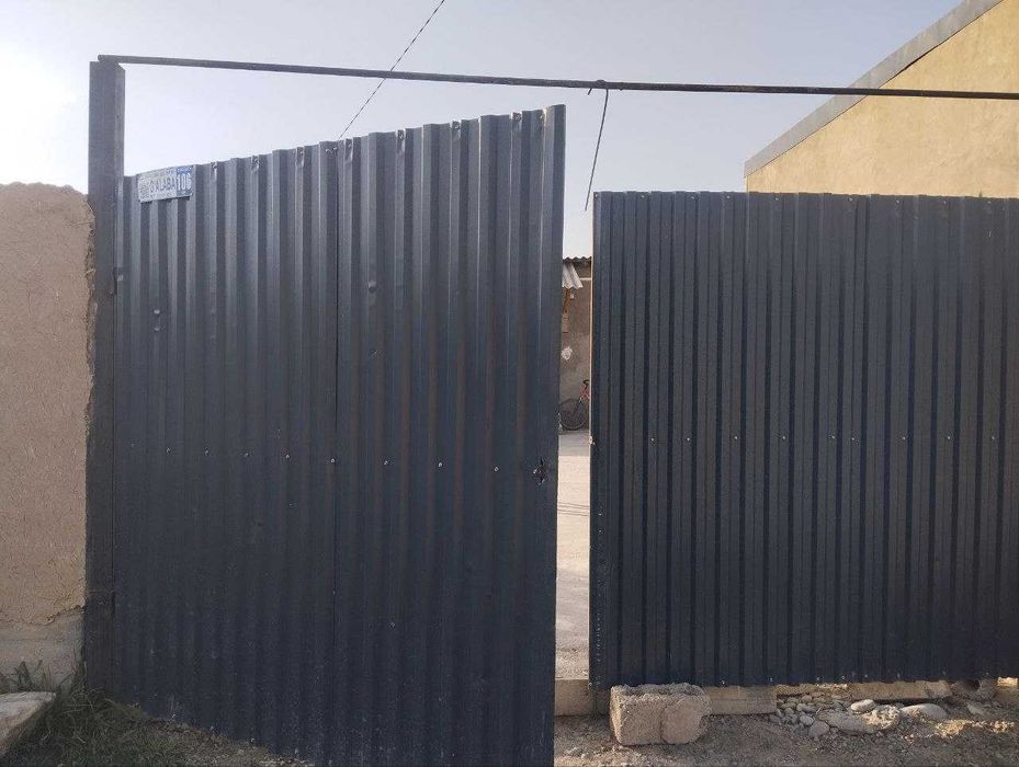 Янгийўл тумани Қоратепа маҳалласида уй сотилади