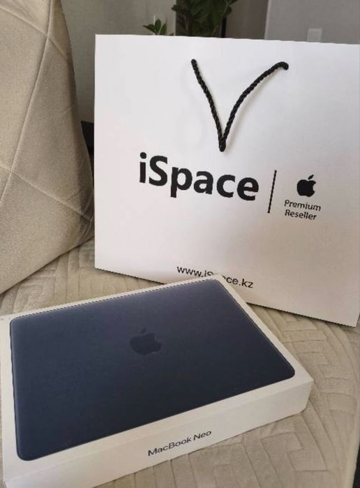 Продам macbook neo 512