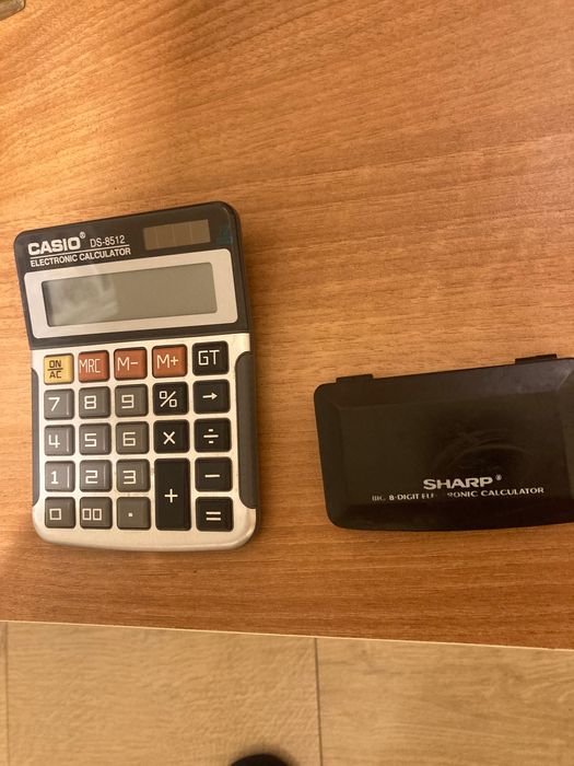 Калкулатори Casio и Sharp цена за двата