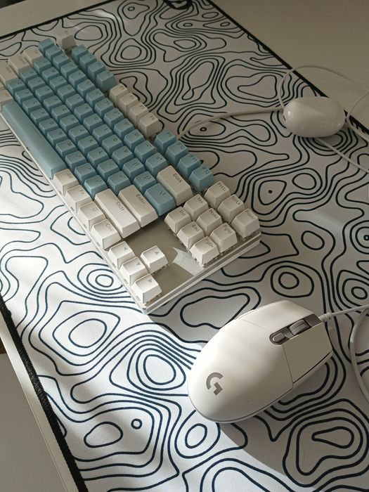 Продам мышку Logitech g102