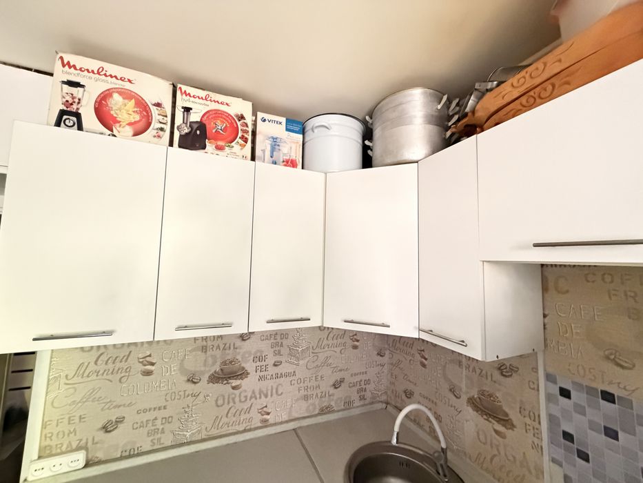 Продам кухонную гарнитуру