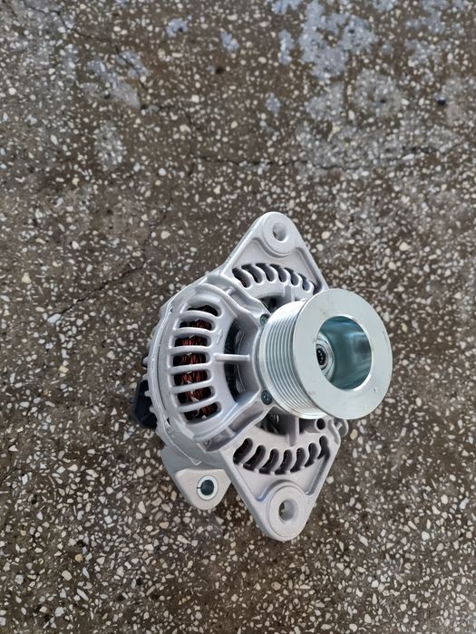 Alternator nou excavator VOLVO EC