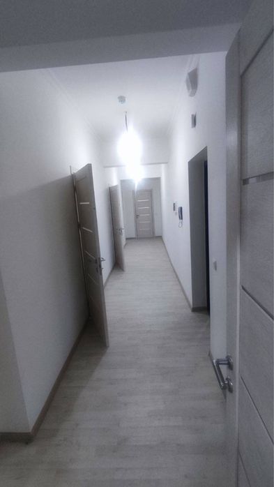 Novostroyka Yangi Darxonda 3 xonali kvartira