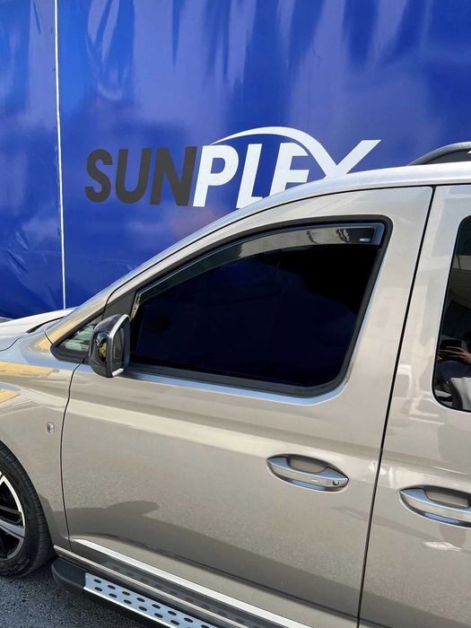 Ветробрани VW T5 T6 T7 Caddy LT предни вътрешен монтаж 2 бр.