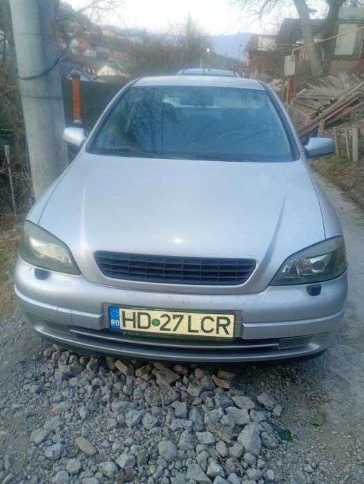Vând Opel Astra G
