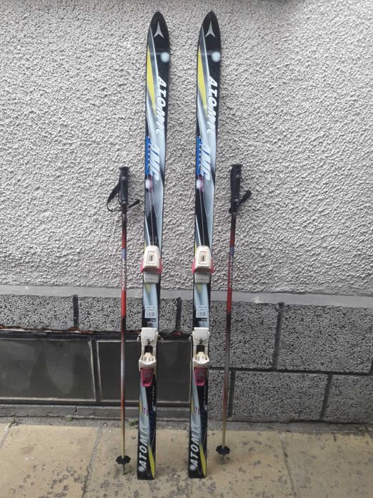 Ски ,автомати и щеки