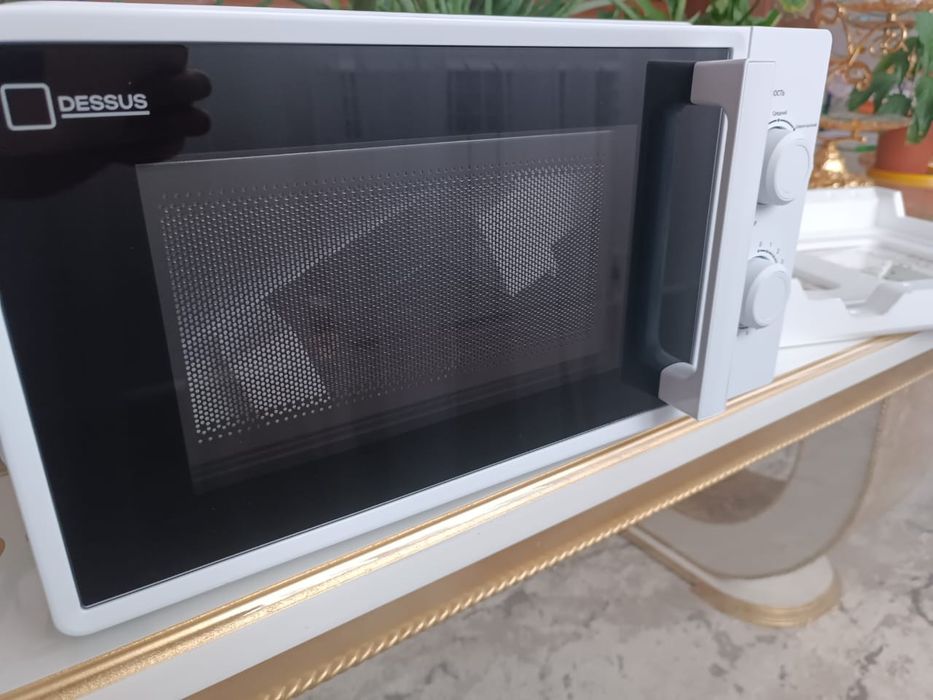 Микроволновая печь Dessus DM-2001W белый
