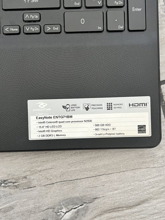 Продам ноутбук Packard bell
