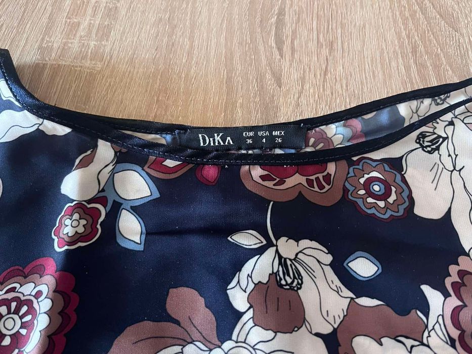 Дамска блуза DiKa