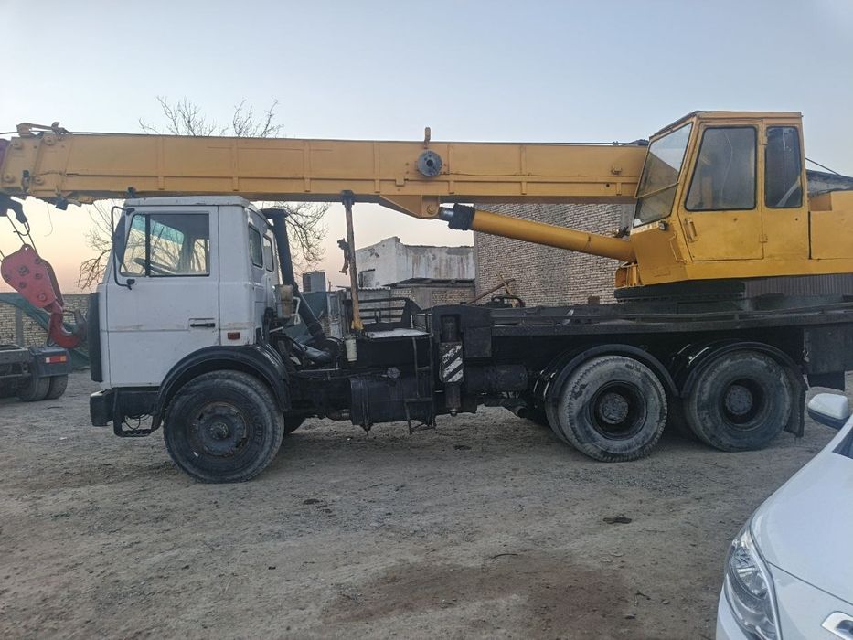 Kran sotiladi,,, Buxoro 2004