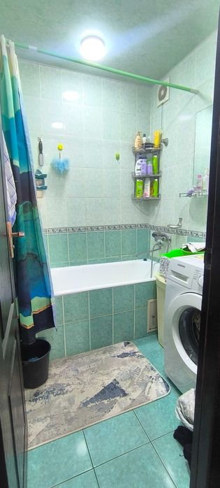 Срочно 3-х комнатная квартира на Кадышева!