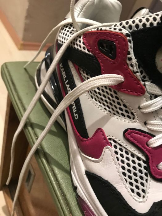 Маратонки  Nike air