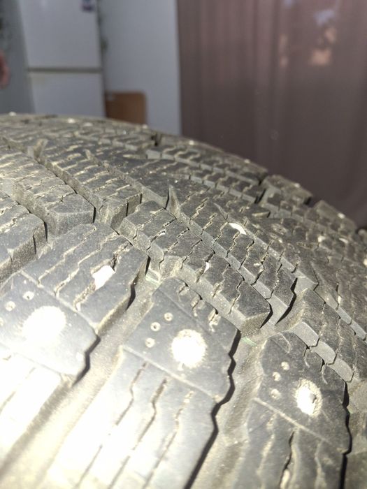 Зимние шины комплект