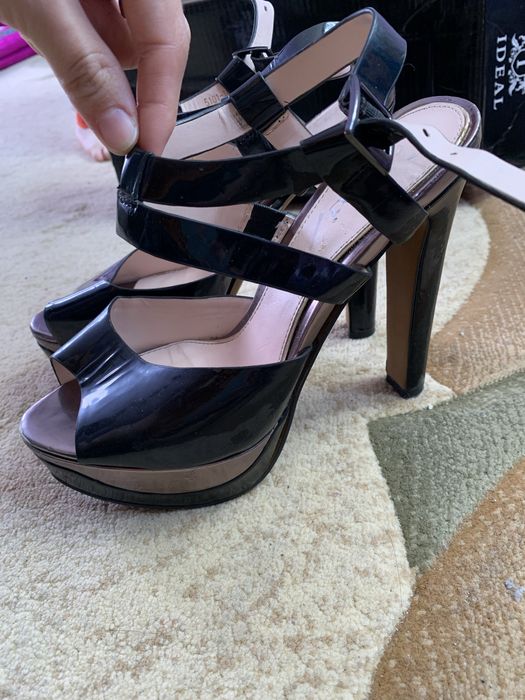 Женские туфли, босоножки