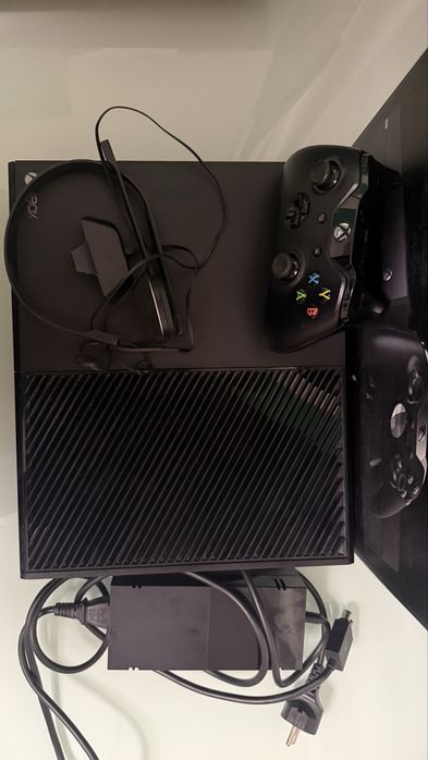 Xbox One Elite Limited Edition 1TB + Controller