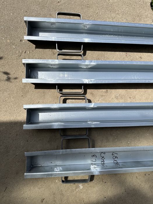 Matrite/ forme metalice stâlpi beton/ spalieri vie