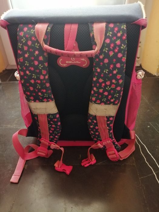 Анатомична ученическа раница +подарък