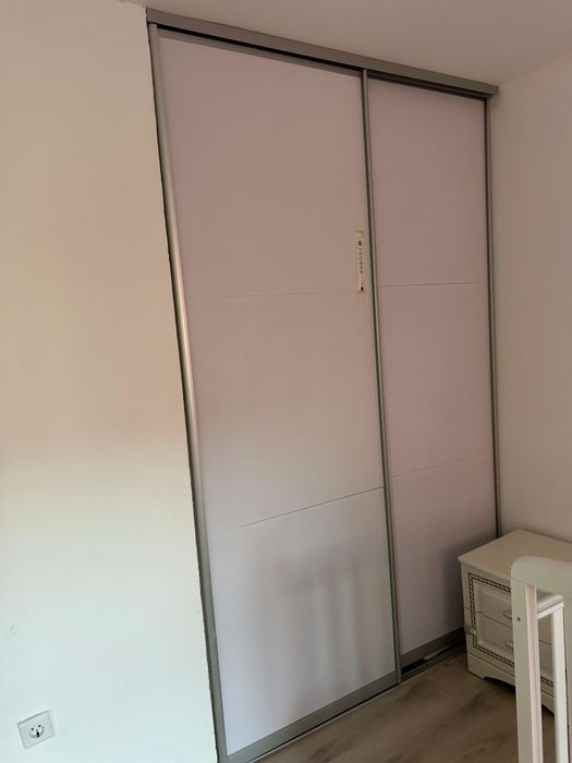 2 бөлмелі пәтер ұзақ мерзімге жалға беріледі