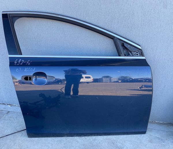 Usa dreapta fata Volvo V40 2012-2017 31402335 16601