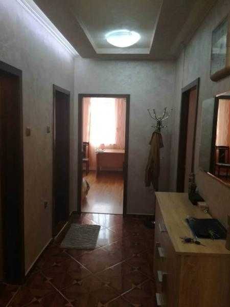 Тристаен апартамент в Центъра! След основен ремонт!