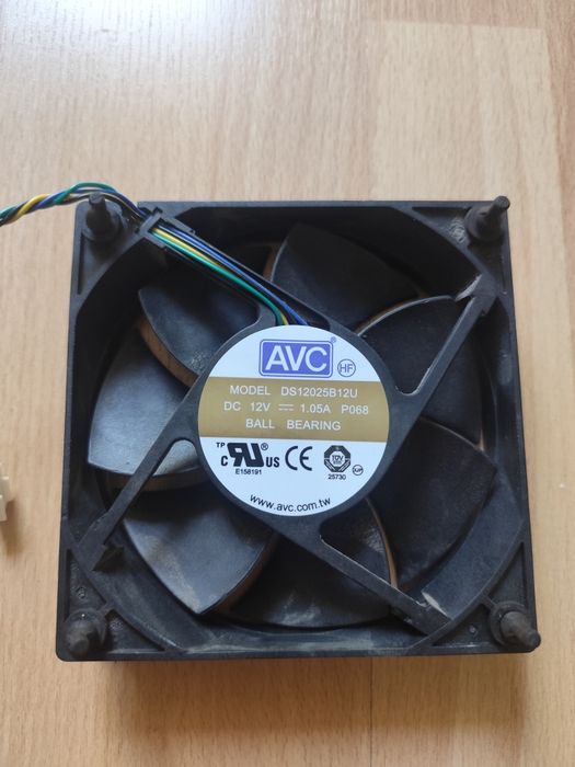 Vand ventilatoare/coolere 120mm și 80mm