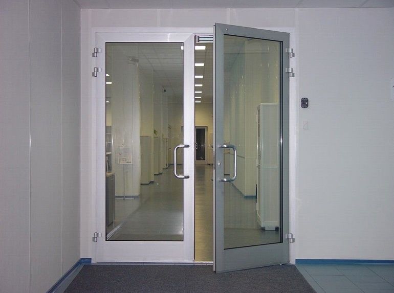 Алюминиевые витражи двери  Алматы