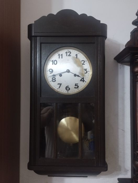 Ceas pendula de perete mecanism nemțesc Junghans cu pendul anii 40
