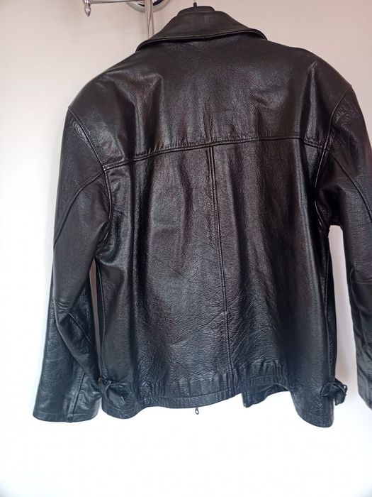 Geaca de piele naturala