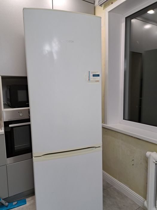 Холодильник BOSH