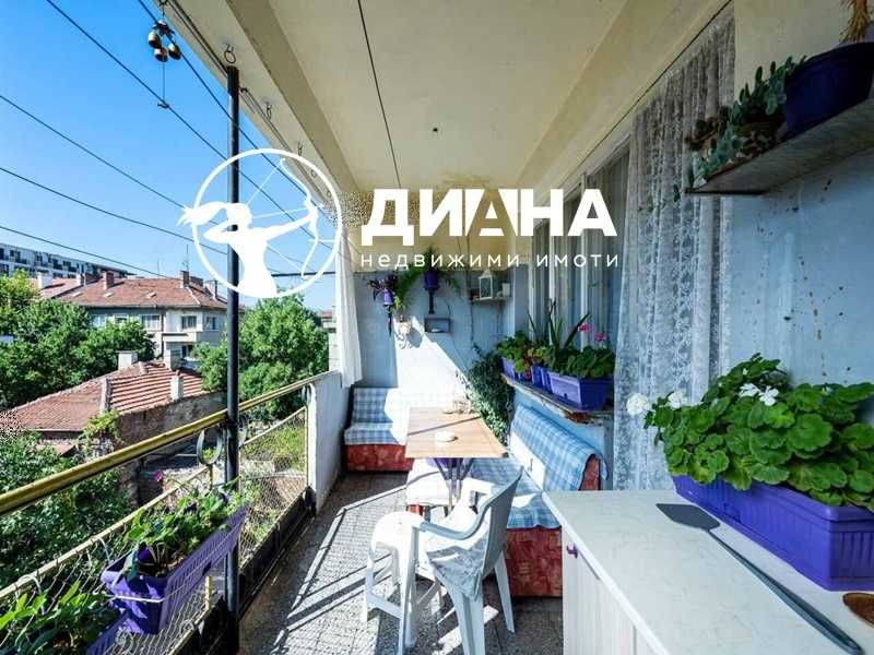 Продава се Четиристаен апартамент в Пловдив, Младежки Хълм - 126 кв.м за 1572 €/кв.м - Снимка #7