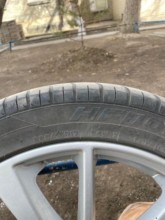 Шины с дисками продам 17 р
