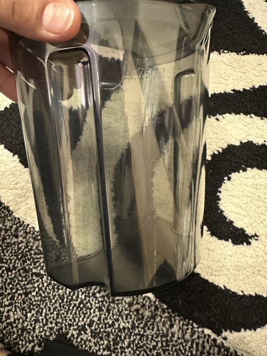 Продам соковыжималку