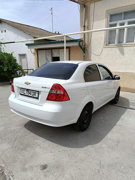 Nexia 3 2020 yil kraskasi toza