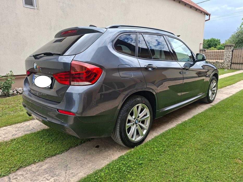 BMW X1 2015 — imagine 2