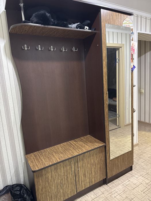 Продам мебель для прихожей