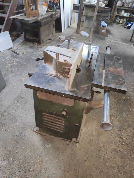 Masina combinata: circular + freza (MUT 400)