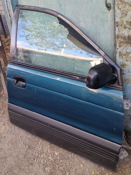 Митсубиси RVR 95г.в.Продам Двери