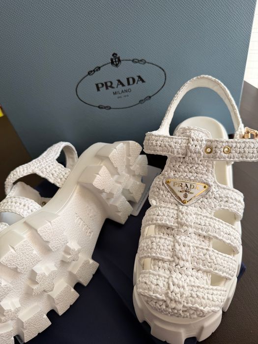 Дамски сандали Prada