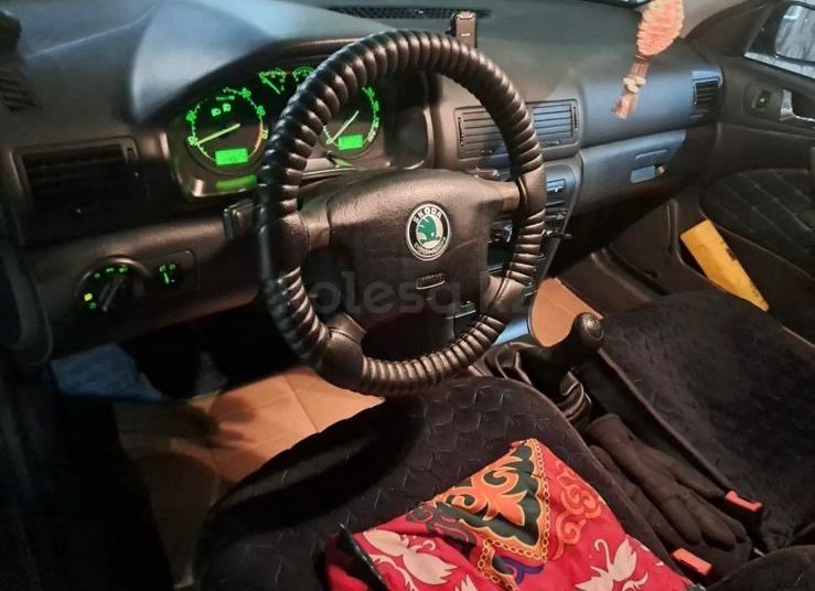 Продается машина в хорошем состояние